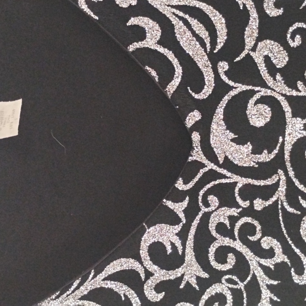 Vintage J.B.S. LTD. Women's Black & Silver Metallic Sparkle Abstract Print Top - Picture 4 of 13